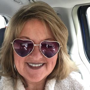 Meet your Posher, Valerie